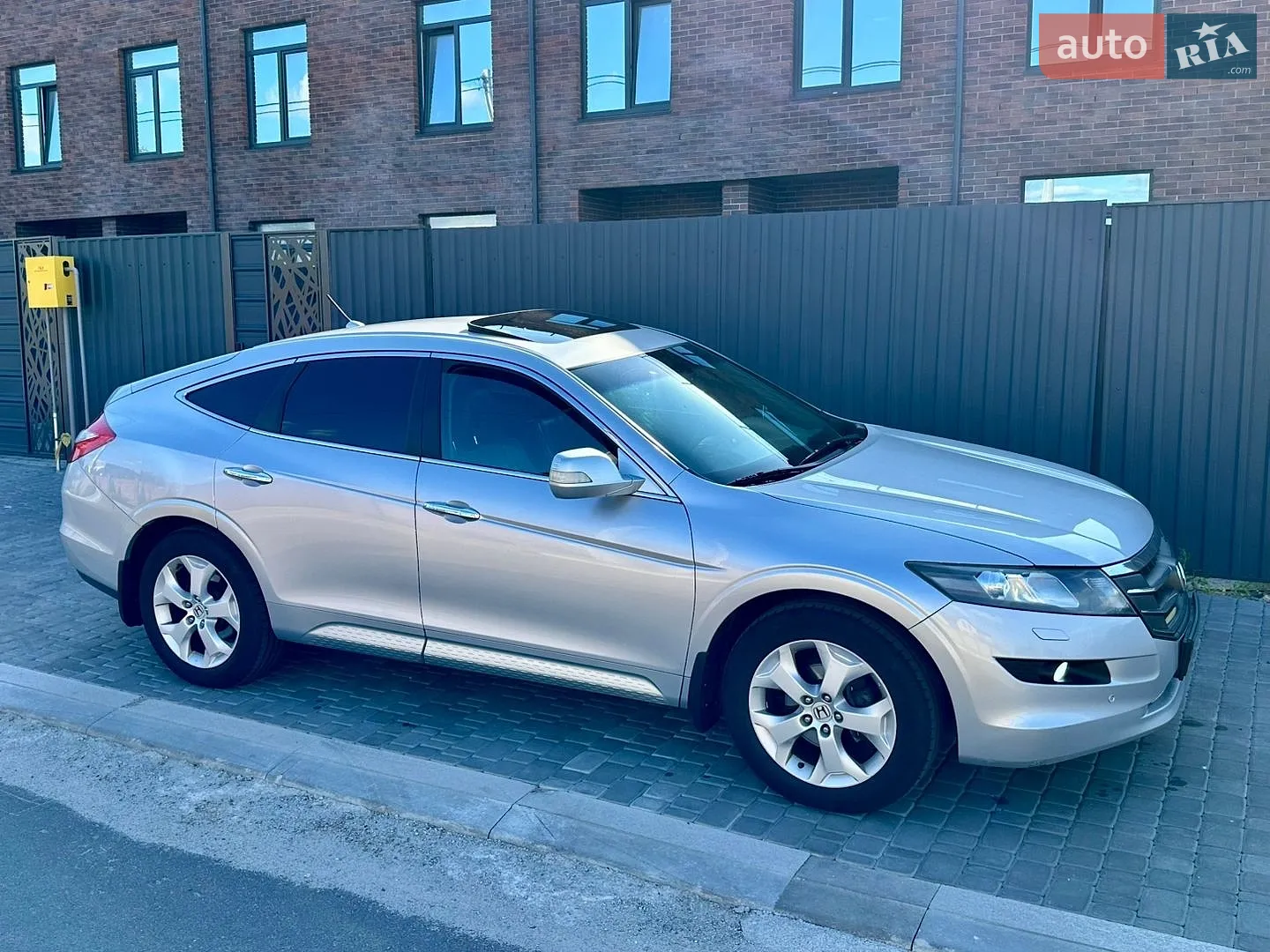 2011 Honda Crosstour - мініатюра 3