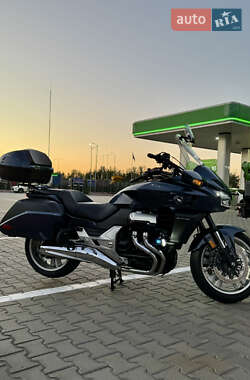 Мотоцикл Круизер Honda CTX 1300 2014 в 