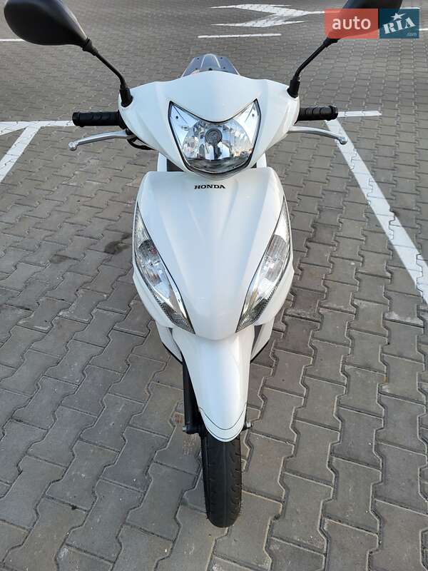 Скутер Honda Dio 110 (JF31) 2014 в Остер