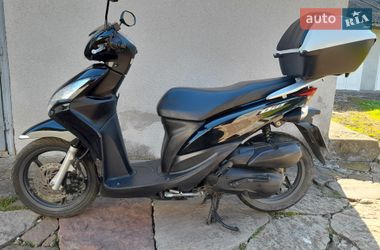Максі-скутер Honda Dio 110 (JF31) 2011 в Чернівцях