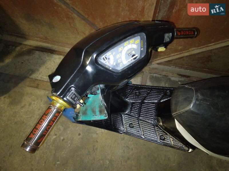 Скутер Honda Dio AF-18 1988 в Каменском