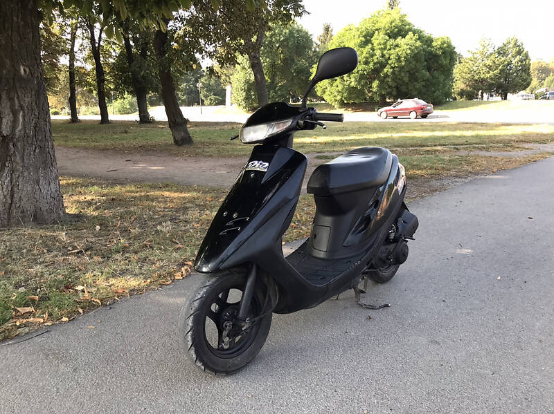 Скутер Honda Dio AF-27 2005 в Ромнах