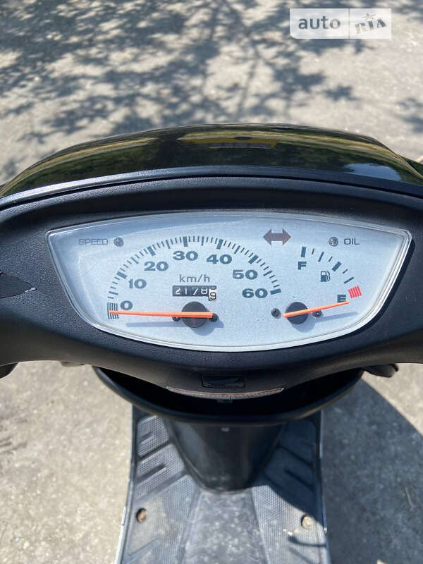 Макси-скутер Honda Dio AF-34 2004 в Бучаче