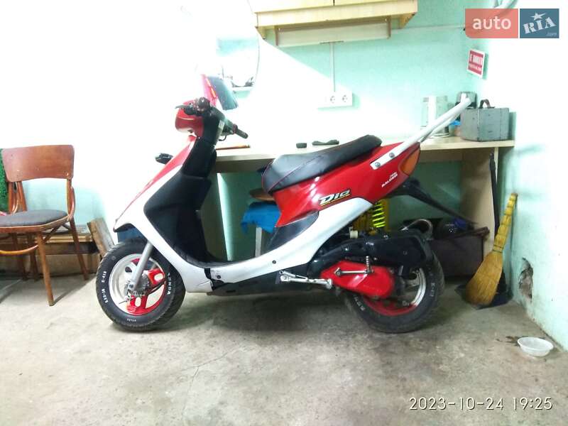 Скутер Honda Dio AF-34 2000 в Арцизе