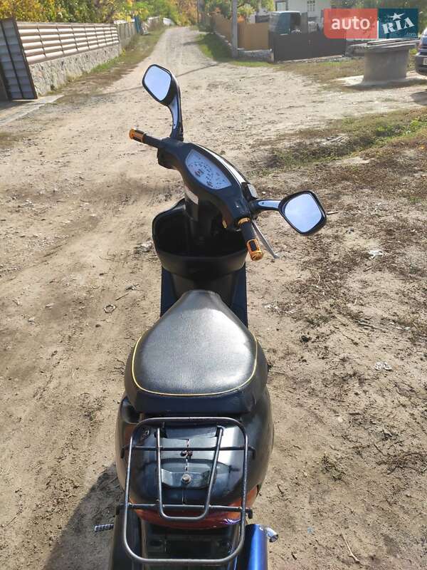 Вантажні моторолери, мотоцикли, скутери, мопеди Honda Dio AF-34 2009 в Чернівцях