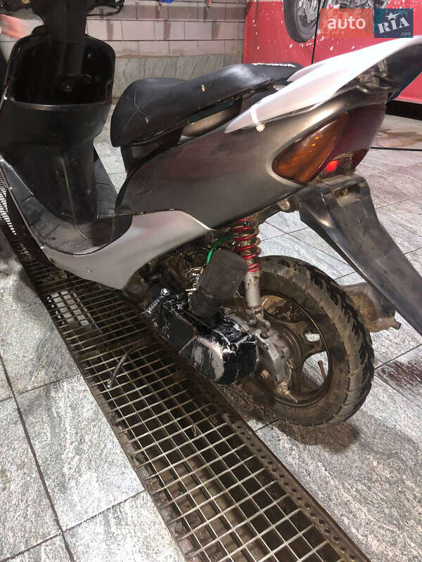 Мопеды Honda Dio AF-34 2002 в Могилев-Подольске