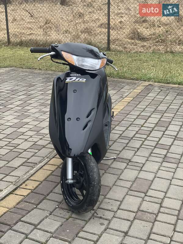 Грузовые мотороллеры, мотоциклы, скутеры, мопеды Honda Dio AF-34 2002 в Подбуже