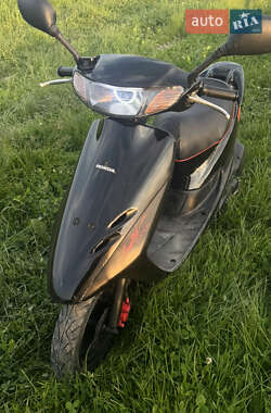 Скутер Honda Dio AF-34 2004 в Стебнику