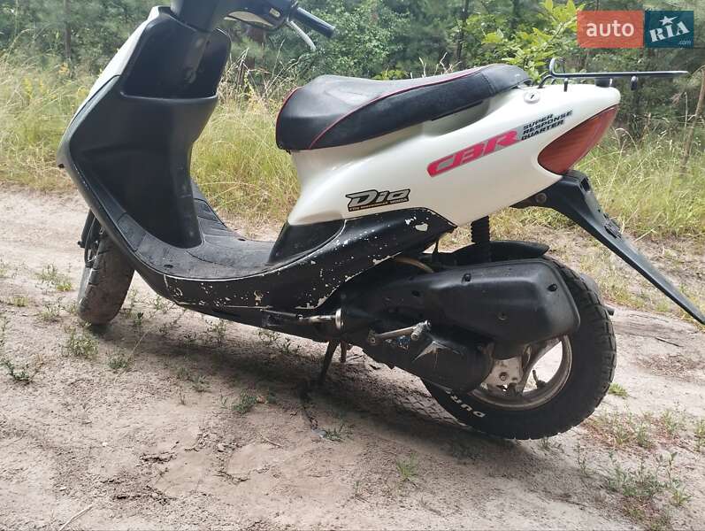 Мопеды Honda Dio AF-34 2002 в Тараще