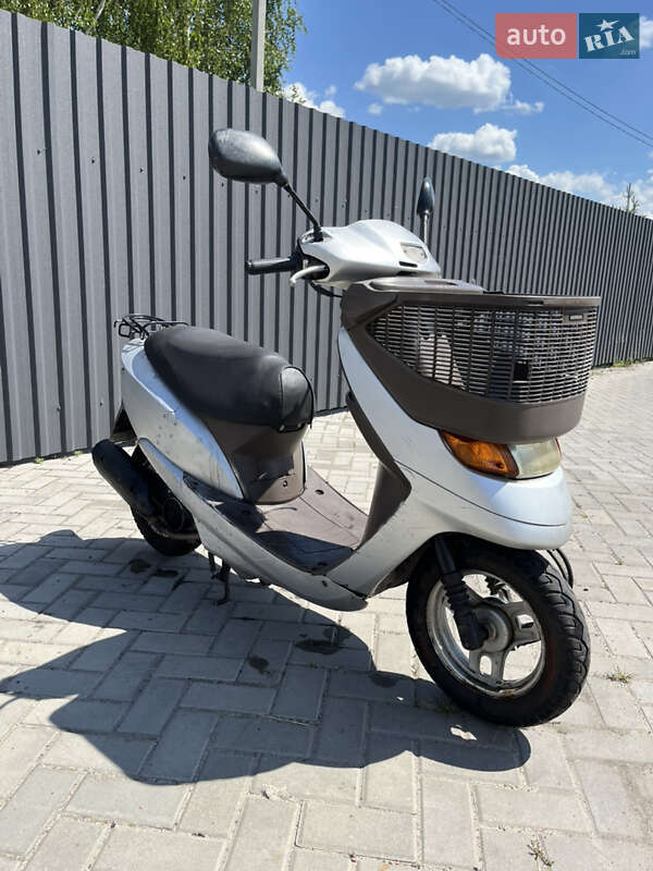 Мопеды Honda Dio AF-34 2004 в Шептицькому