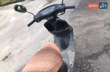 Скутер Honda Dio AF-34 2004 в  фото 5 Скутер Honda Dio AF-34 2004 в