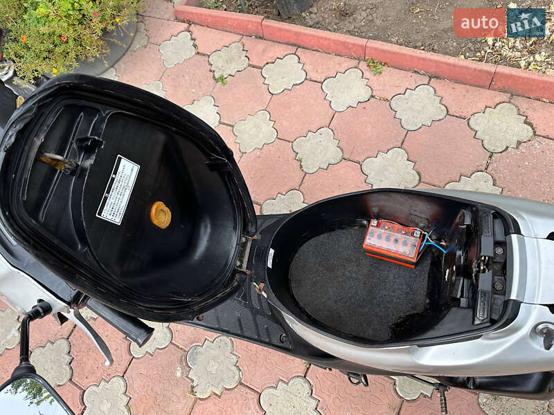 Скутер Honda Dio AF-34 2004 в Первомайске фото 8 Скутер Honda Dio AF-34 2004 в Первомайске