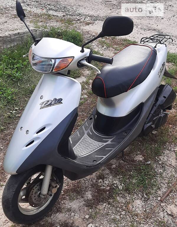 Honda Dio AF 35 2004 - history of car sales on auto.ria.com