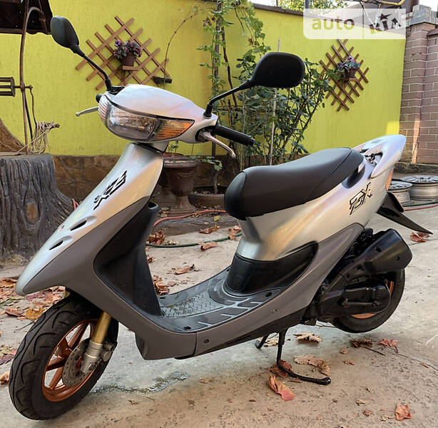 Honda Dio AF-35 1996 - history of car sales on auto.ria.com