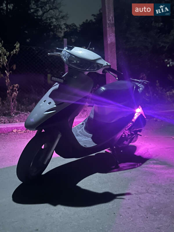 Скутер Honda Dio AF-35 2002 в Первомайске фото 6 Скутер Honda Dio AF-35 2002 в Первомайске