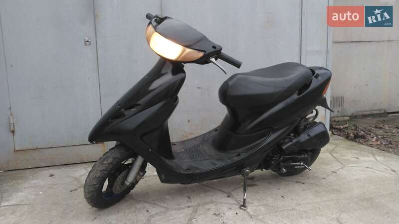 Скутер Honda Dio AF-35 2000 в Киеве фото Скутер Honda Dio AF-35 2000 в Киеве