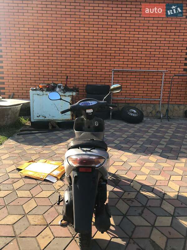 Скутер Honda Dio AF-56 2004 в Заречном