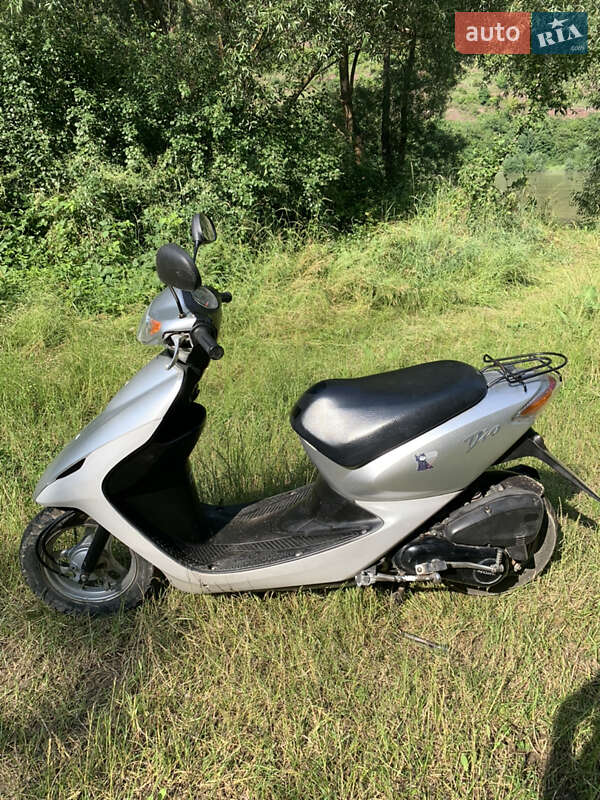 Вантажні моторолери, мотоцикли, скутери, мопеди Honda Dio AF-56 2004 в Городенці фото 2 Вантажні моторолери, мотоцикли, скутери, мопеди Honda Dio AF-56 2004 в Городенці