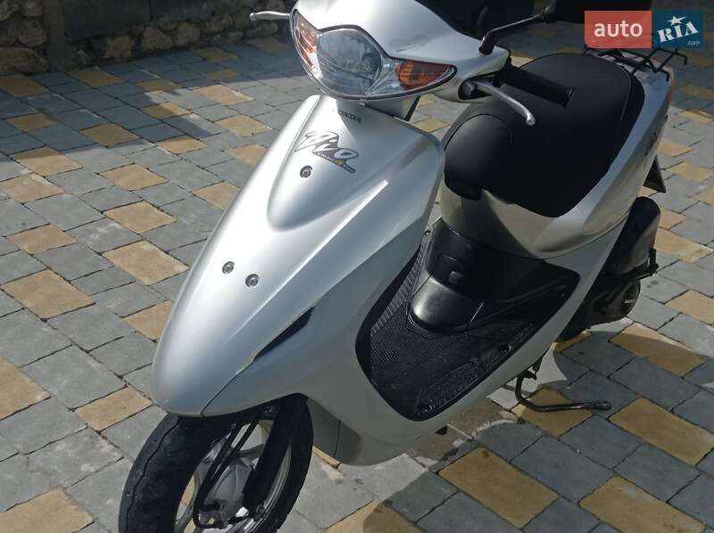 Вантажні моторолери, мотоцикли, скутери, мопеди Honda Dio AF-56 2004 в Тернополі