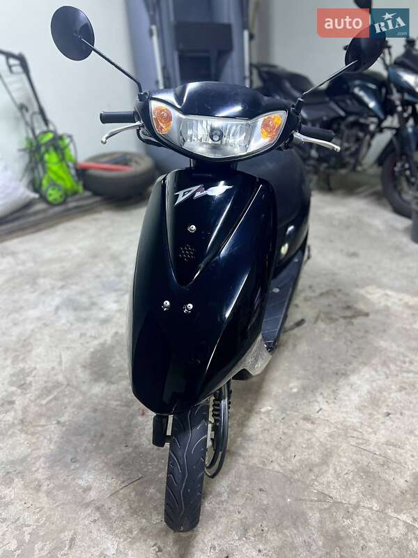 Максі-скутер Honda Dio AF-62 2004 в Шостці
