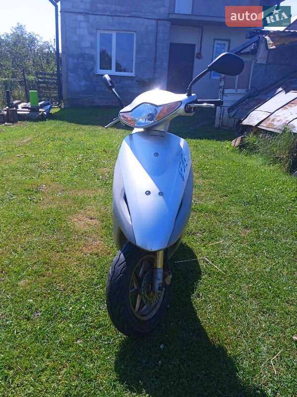 Скутер Honda Dio AF-63 2004 в Городку