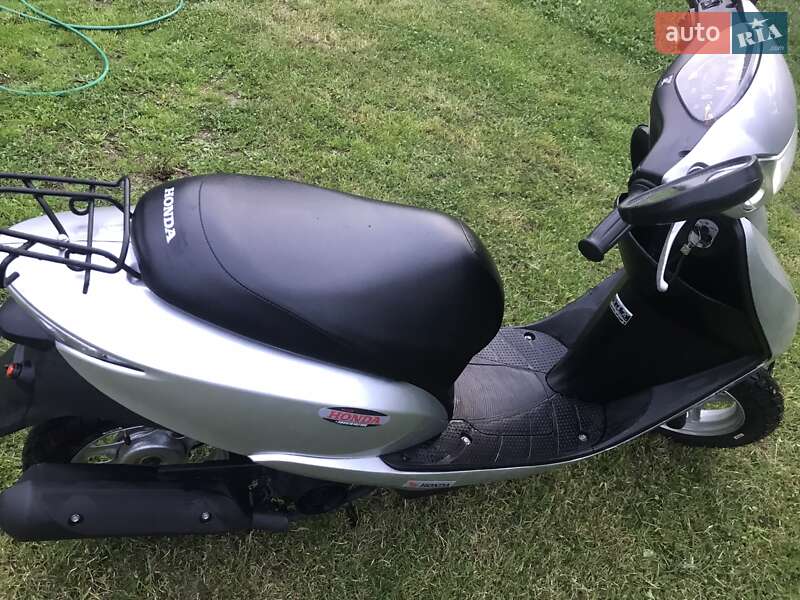 Скутер Honda Dio AF-68 2015 в Тячеве