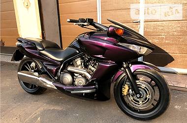 Мотоцикл Туризм Honda DN-01 2008 в 