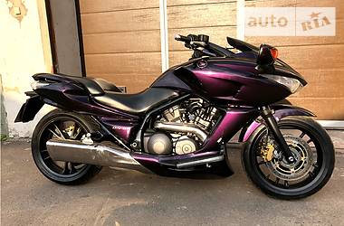 Мотоцикл Туризм Honda DN-01 2008 в 