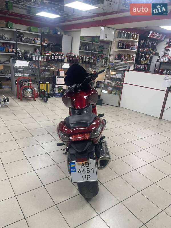 Мотоцикл Круизер Honda DN-01 2009 в Виннице