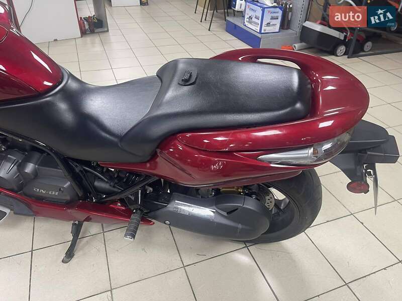 Мотоцикл Круизер Honda DN-01 2009 в Виннице