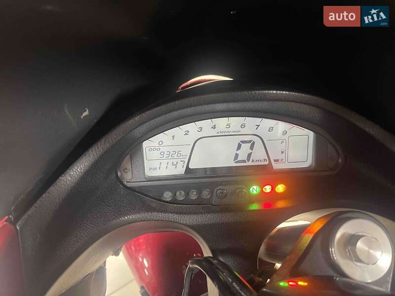 Мотоцикл Круизер Honda DN-01 2009 в Виннице