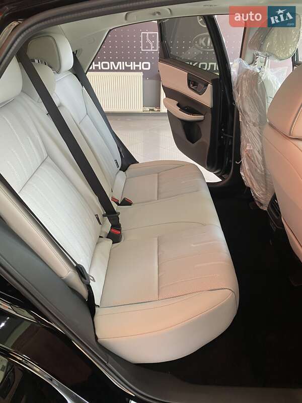 Внедорожник / Кроссовер Honda e:NP2 2024 в Харькове