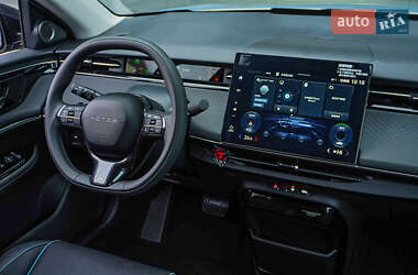 Внедорожник / Кроссовер Honda e:NP2 2024 в 