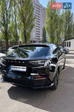 Внедорожник / Кроссовер Honda e:NP2 2024 в 