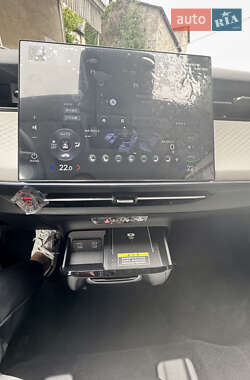 Седан Honda e:NP2 2024 в 