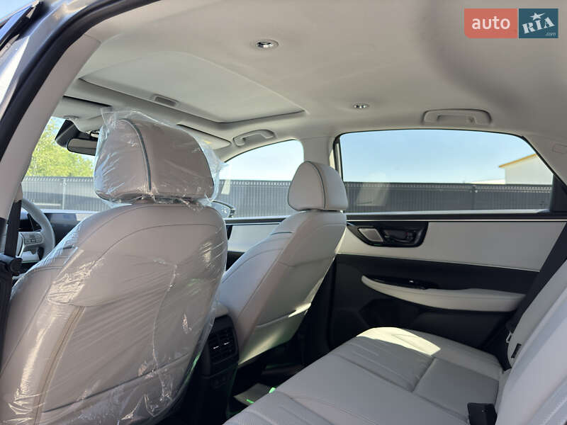 Внедорожник / Кроссовер Honda e:NP2 2025 в Ивано-Франковске