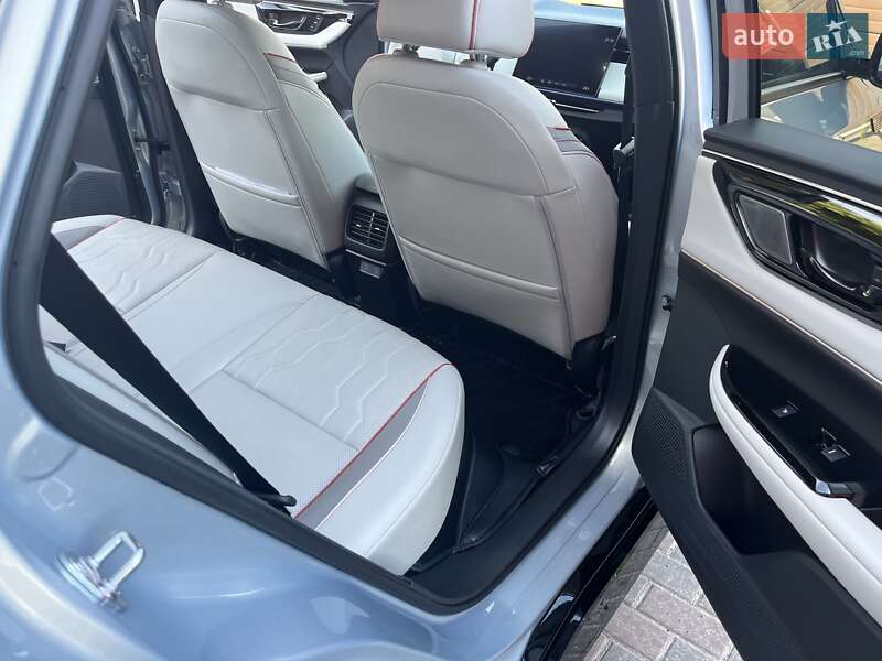 Внедорожник / Кроссовер Honda e:NP2 2024 в Киеве