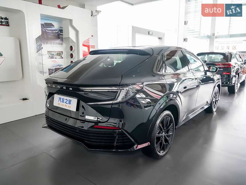 Внедорожник / Кроссовер Honda e:NP2 2024 в Киеве