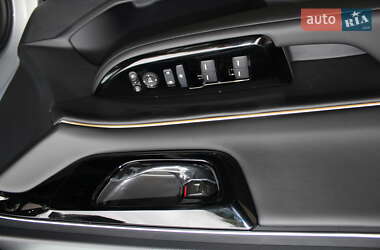 Позашляховик / Кросовер Honda e:NP2 2024 в 
