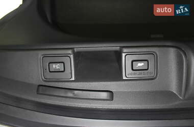 Позашляховик / Кросовер Honda e:NP2 2024 в 