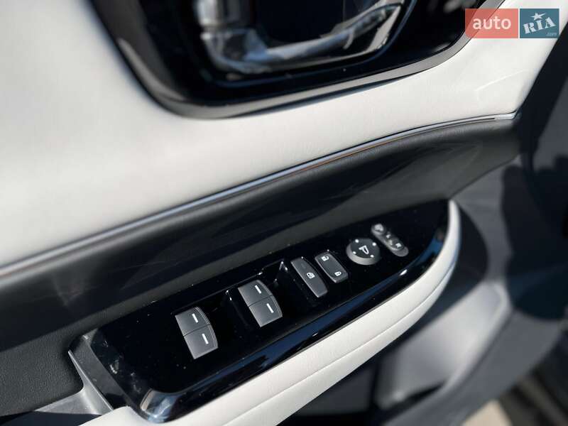 Внедорожник / Кроссовер Honda e:NP2 2024 в Днепре