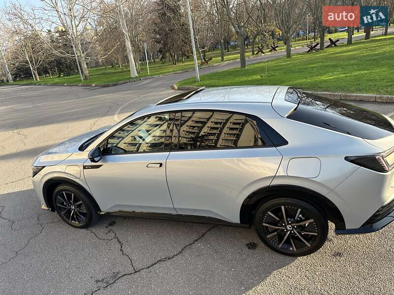 Внедорожник / Кроссовер Honda e:NP2 2025 в Одессе