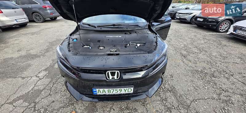 Внедорожник / Кроссовер Honda e:NP2 2025 в Киеве