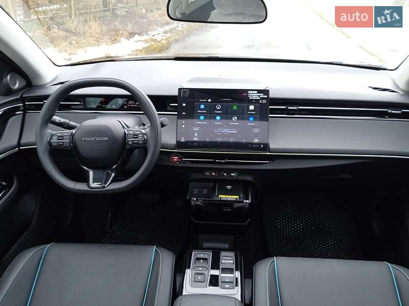 Внедорожник / Кроссовер Honda e:NP2 2025 в Черновцах