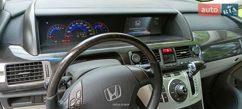 Мінівен Honda Elysion 2011 в Черкасах