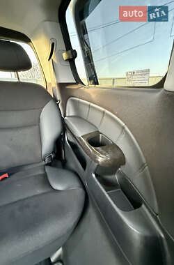 Минивэн Honda Elysion 2011 в 
