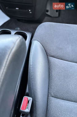 Минивэн Honda Elysion 2011 в 