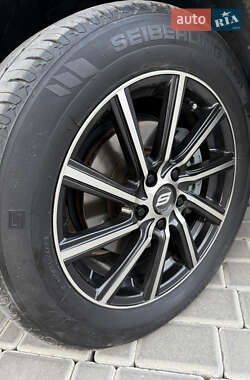 Минивэн Honda Elysion 2011 в 