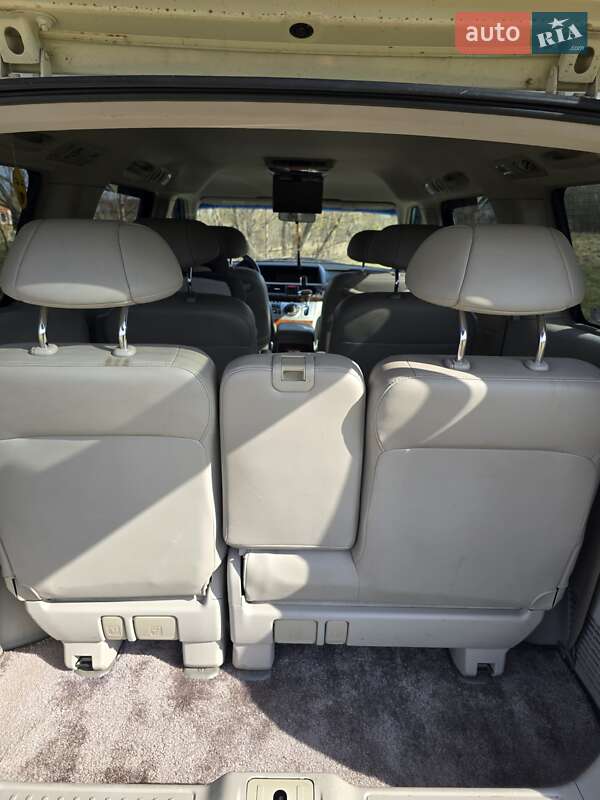 Мінівен Honda Elysion 2010 в Літині