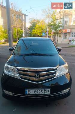 Минивэн Honda Elysion 2012 в 
